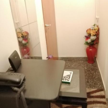 Apt. Patision And Metro Apartment เอเธนส์ ภายนอก รูปภาพ