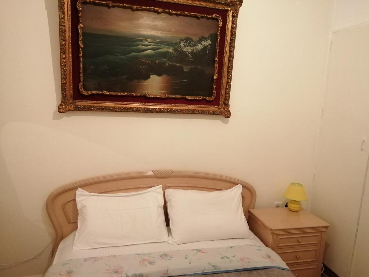Apt. Patision And Metro Apartment เอเธนส์ ภายนอก รูปภาพ
