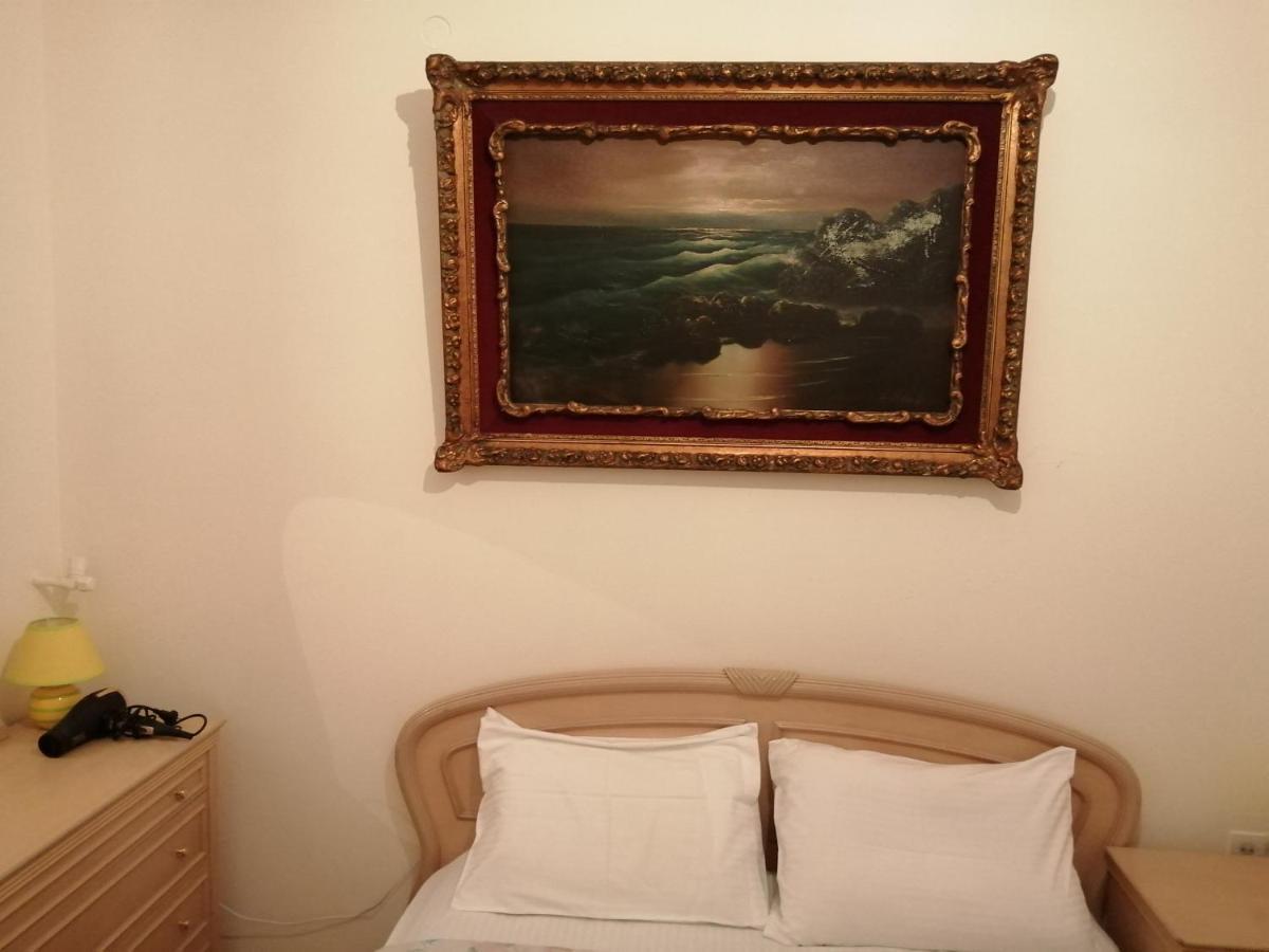 Apt. Patision And Metro Apartment เอเธนส์ ภายนอก รูปภาพ
